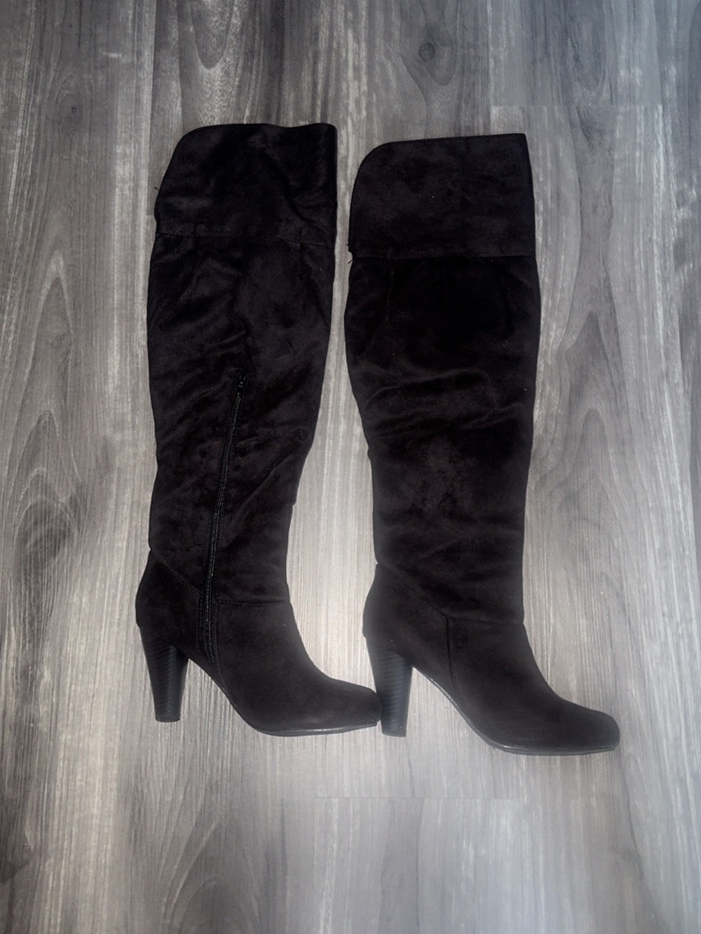 VENUS Black Over-the-Knee Suede Boots with Block Heel